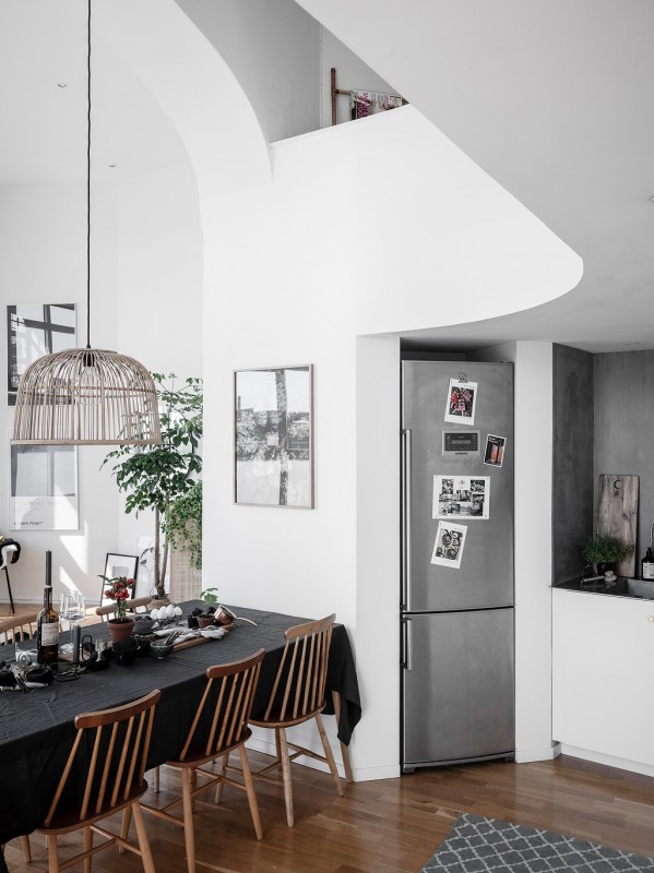 Однокомнатная квартира с мансардой в Швеции Однокомнатная квартира с мансардой в Швеции