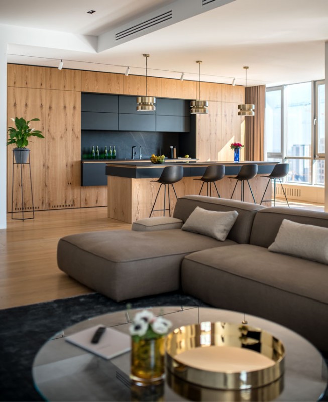 Минималистичный интерьер квартиры для семьи с маленькой дочкой