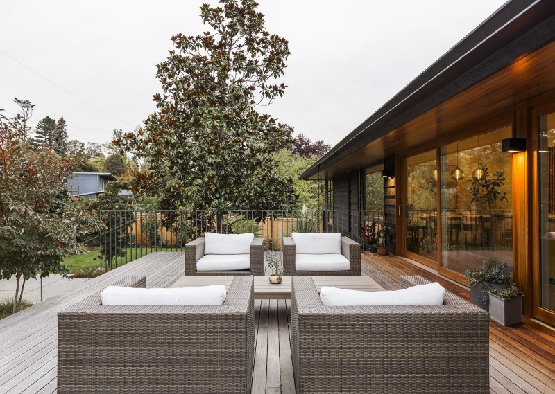 Полностью преобразованное ранчо середины ХХ века в Сиэтле