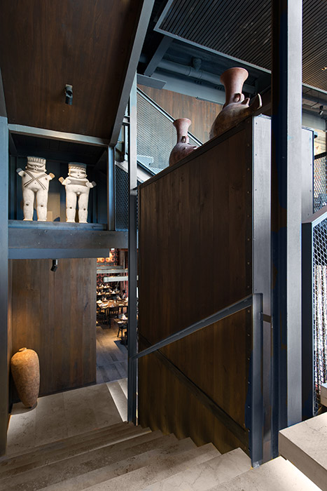 Интерьер ресторана в Чили