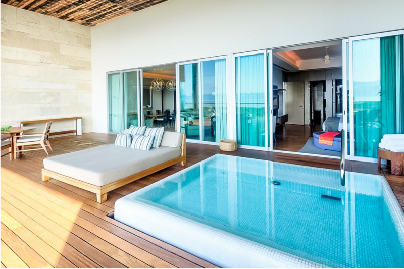 Номер "Люкс" в отеле Vidanta Nuevo Vallarta 5* в Мексике Номер "Люкс" в отеле Vidanta Nuevo Vallarta 5* в Мексике