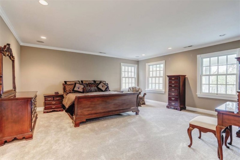 Хорошо обустроенный особняк в Перселлвилле, Вирджиния