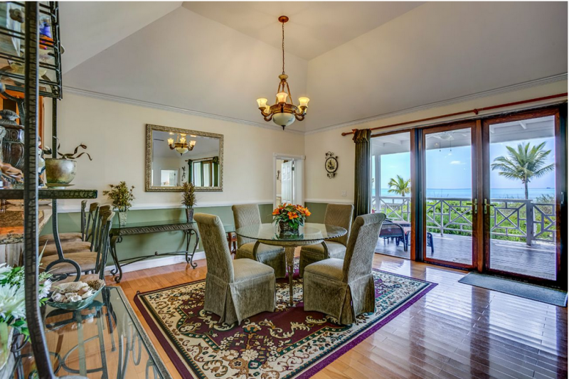 Классический багамский пляжный дом