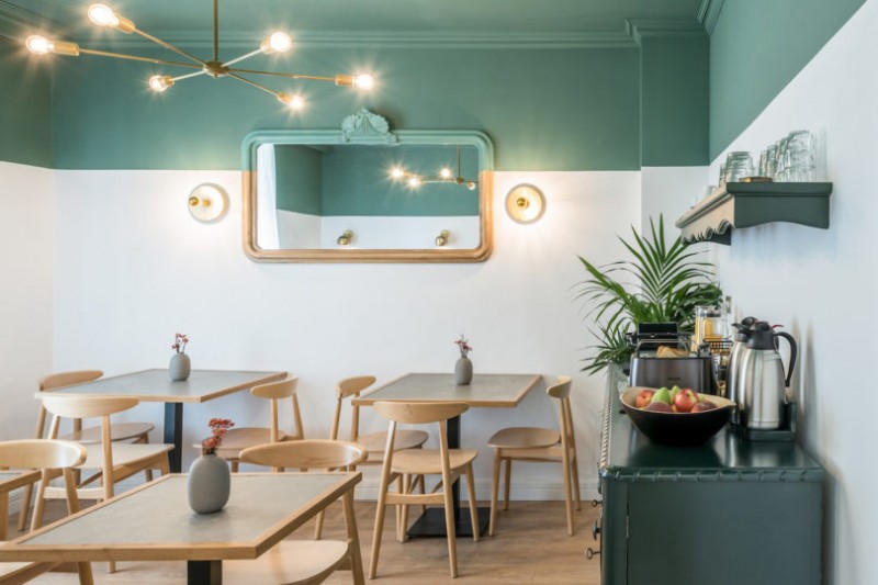 Отель, расположенный в здании 1920-х годов в Кавале, Греция