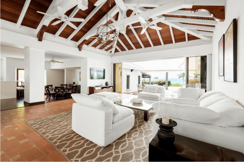 Испанская вилла в карибском стиле