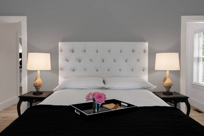 Интерьер особняка в Ист Хэмптон, штат Нью-Йорк Интерьер особняка в Ист Хэмптон, штат Нью-Йорк