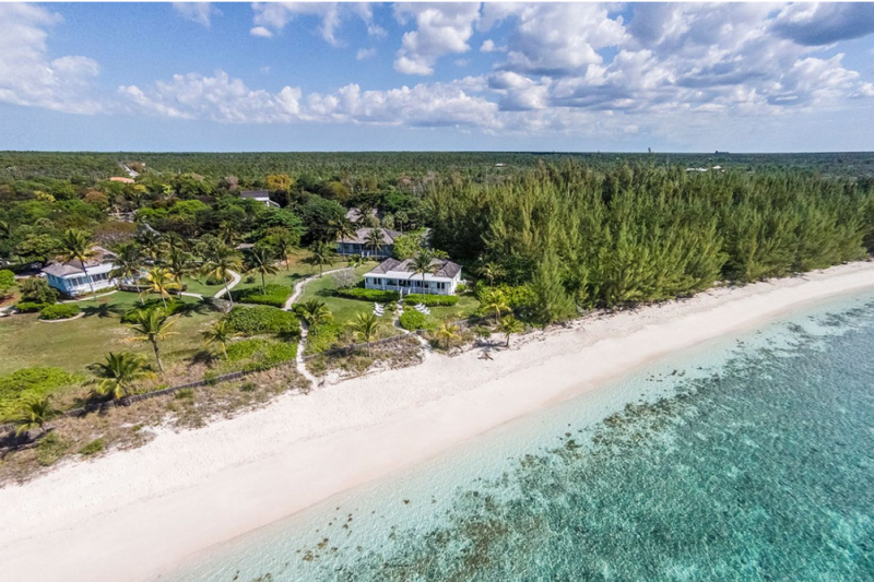 Классический багамский пляжный дом