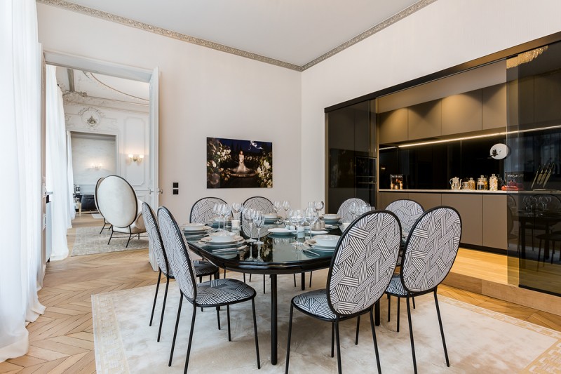 Квартира на Елисейских полях