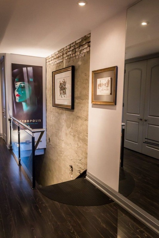 Лофт с готическими акцентами в Торонто