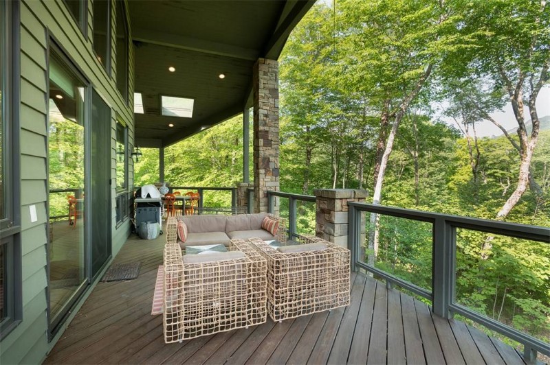 Особняк с красивым видом на горы в Северной Каролине Особняк с красивым видом на горы в Северной Каролине