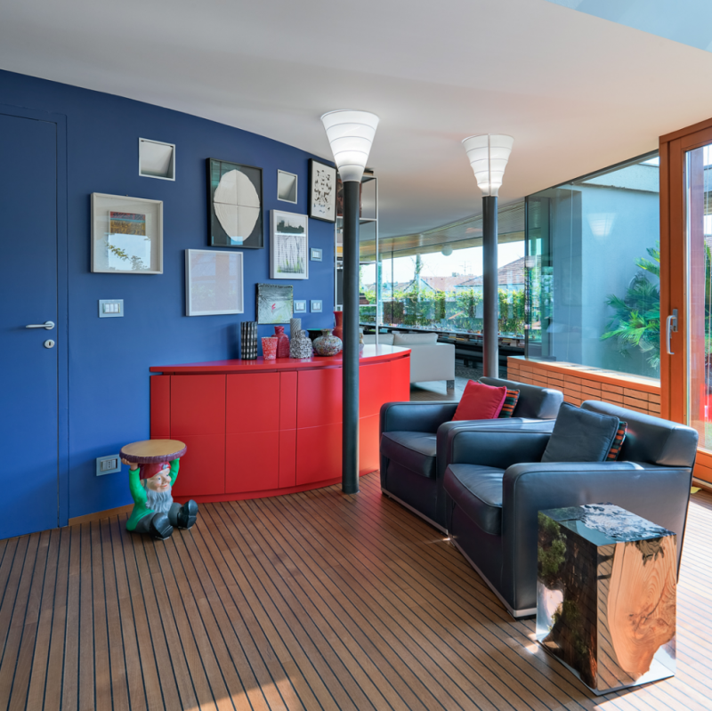 Яркие акцентные стены в интерьере пентхауса Яркие акцентные стены в интерьере пентхауса