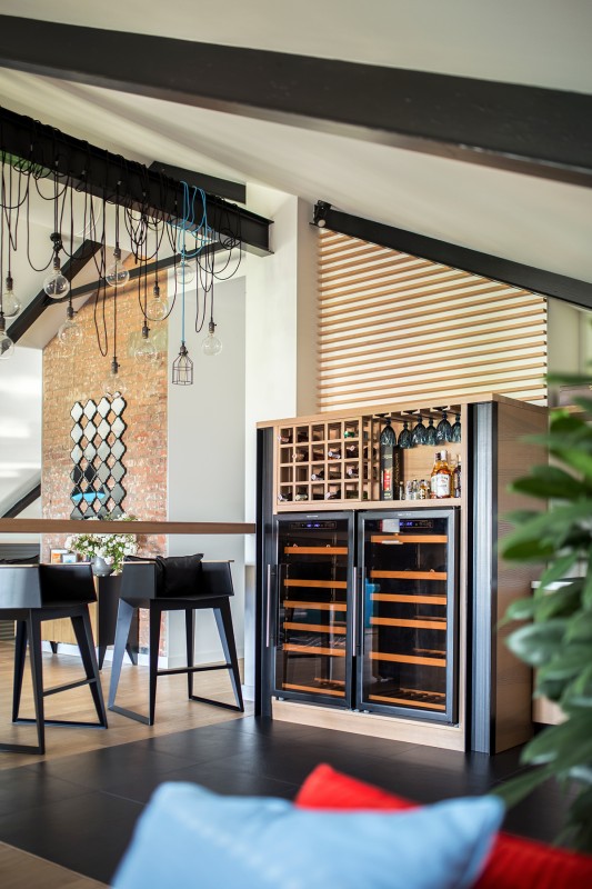 Необычные элементы декора и система освещения в загородном доме Необычные элементы декора и система освещения в загородном доме