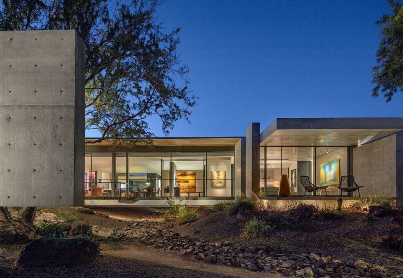 Бетонная резиденция в Аризоне