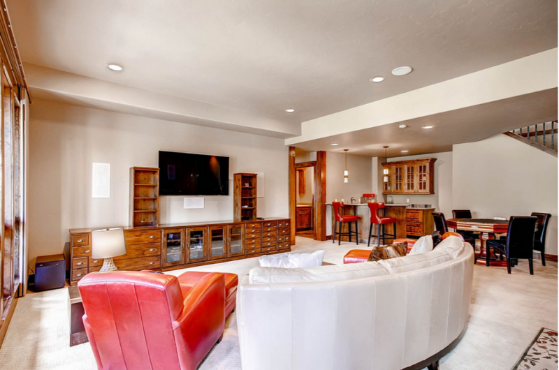 Бревенчатый дом в Брекенридже, Колорадо Бревенчатый дом в Брекенридже, Колорадо