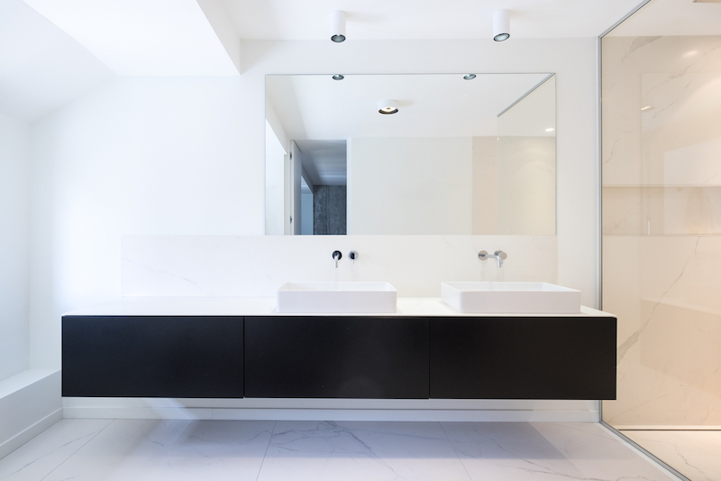 Двухуровневая квартира, расположенная на чердаке дома 1901 года постройки Двухуровневая квартира, расположенная на чердаке дома 1901 года постройки