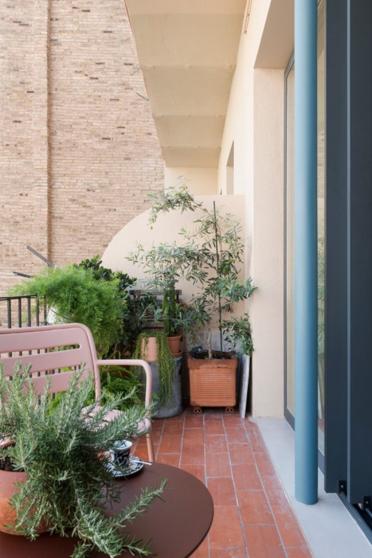 Интерьер апартаментов в здании 1914 года постройки в Барселоне