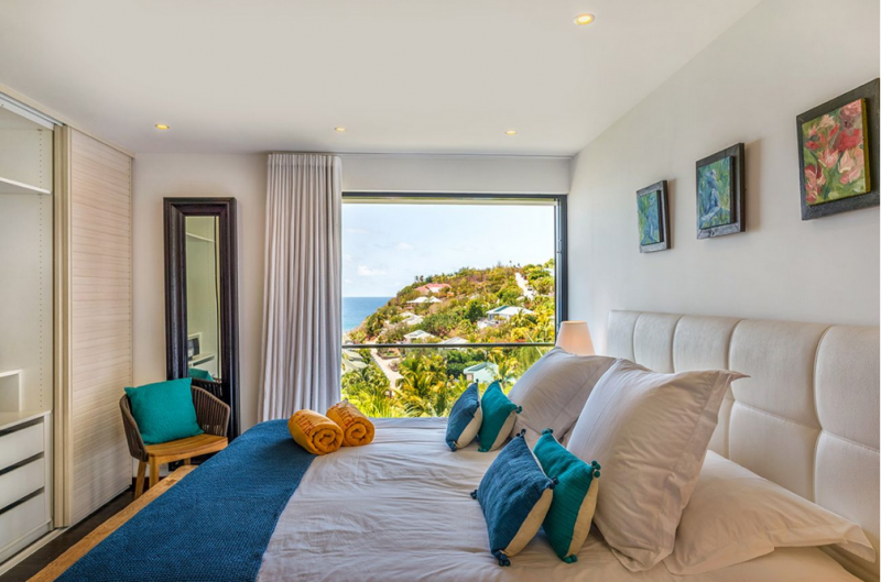 Современная вилла на скале с видом на море в Сент-Бартелеми