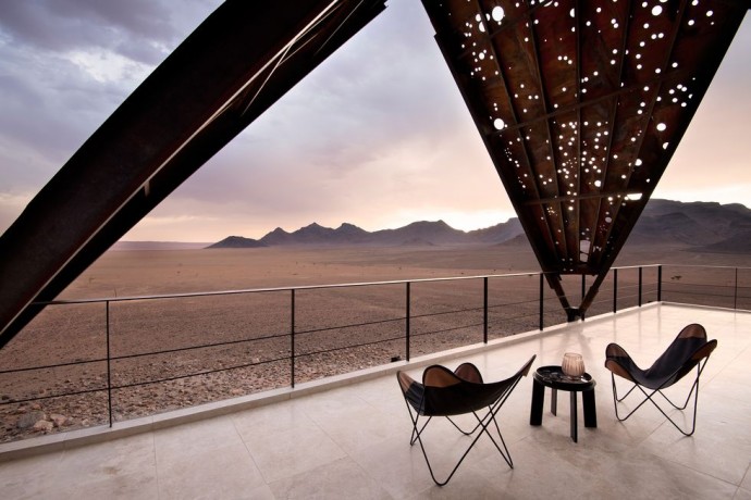 Отель &Beyond Sossusvlei Desert Lodge в пустыне Намиб в Намибии