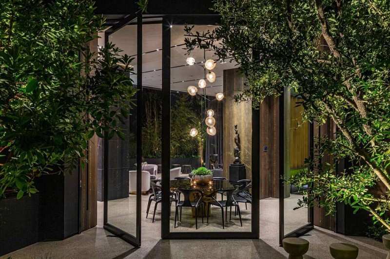 Роскошный дом на Голливудских холмах