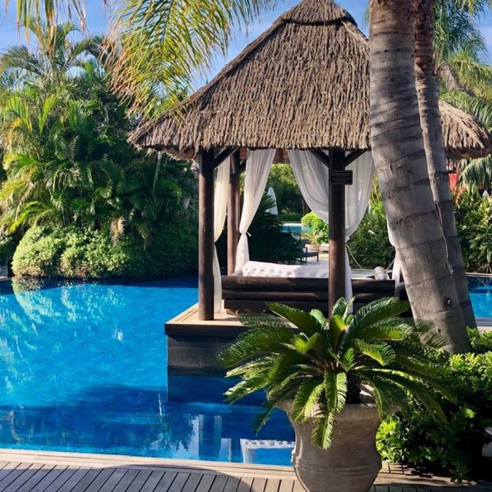 Спа-отель ASIA GARDENS 5* на склоне горы Сьерра-Кортина в Аликанте, Испания Спа-отель ASIA GARDENS 5* на склоне горы Сьерра-Кортина в Аликанте, Испания