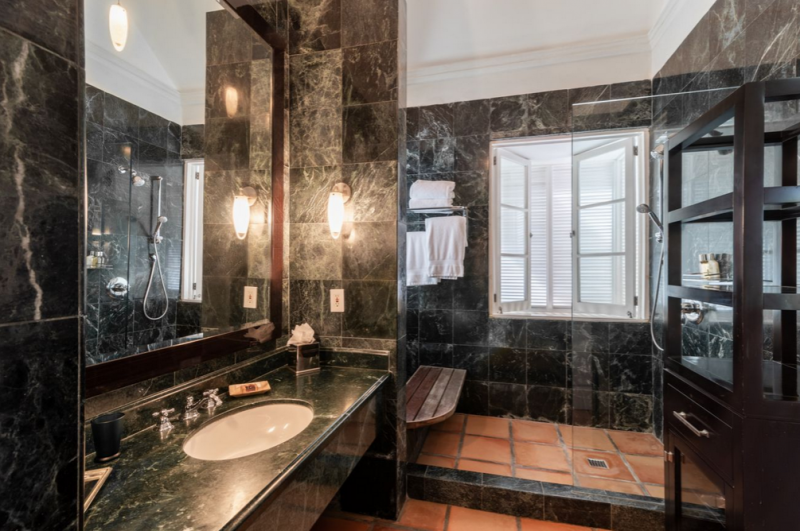 Колониальная вилла в городе Сент-Энн-Бей, Ямайка