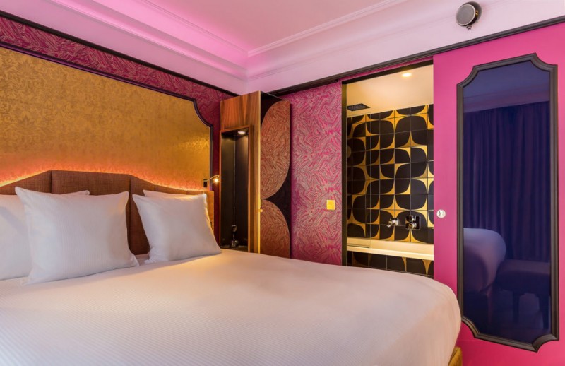 Красочный бутик-отель Idol в Париже