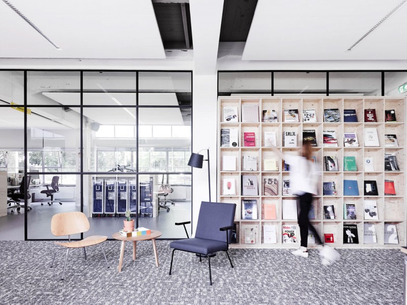 Бывшая авиабаза в Нидерландах, превращенная в дизайнерскую студию