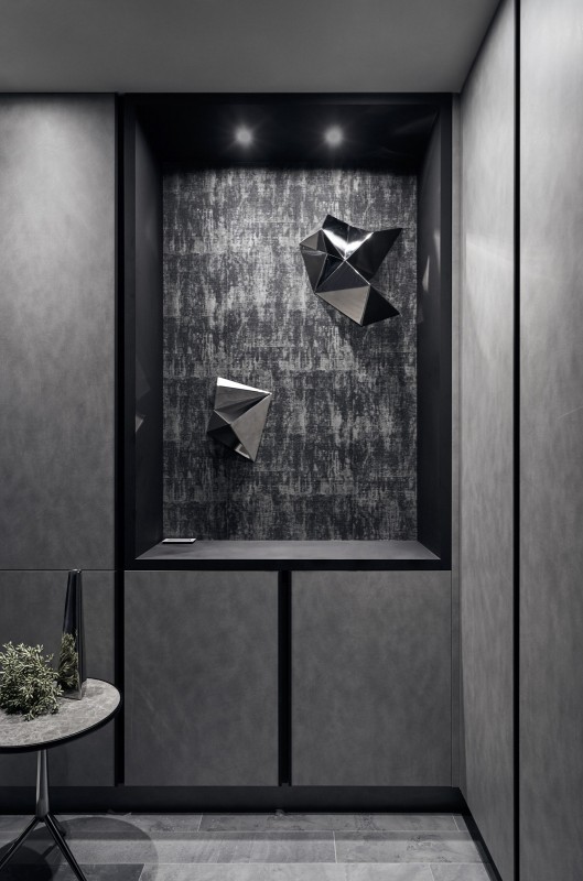 Интерьер в темных тонах Интерьер в темных тонах