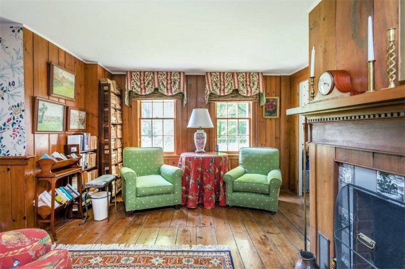 Колониальное старинное поместье в Коннектикуте