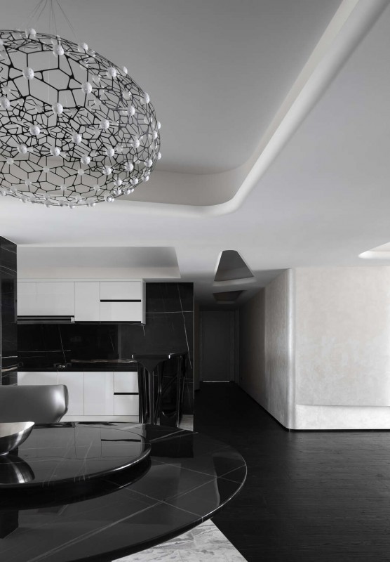 Контрастный интерьер