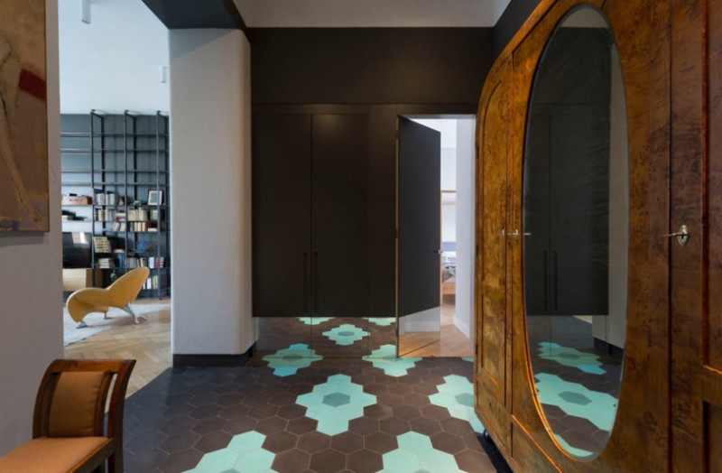 Квартира, расположенная в здании 19-го века в центре Варшавы, Польша Квартира, расположенная в здании 19-го века в центре Варшавы, Польша