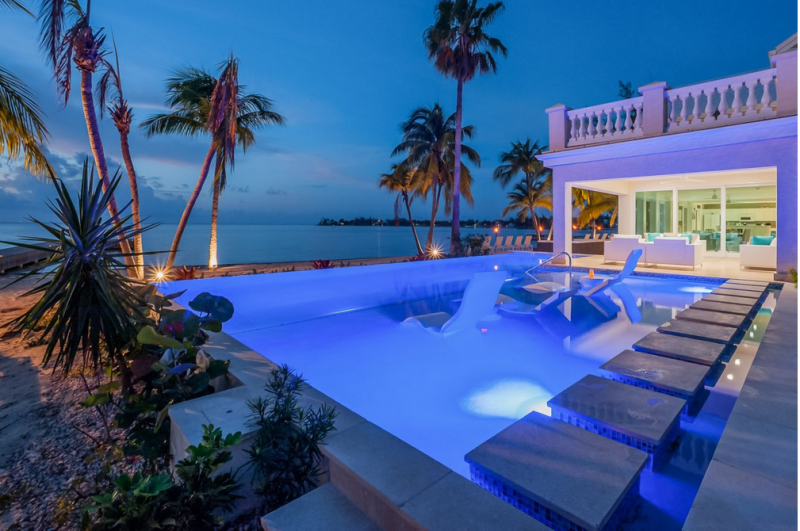 Пляжная вилла на Каймановых островах