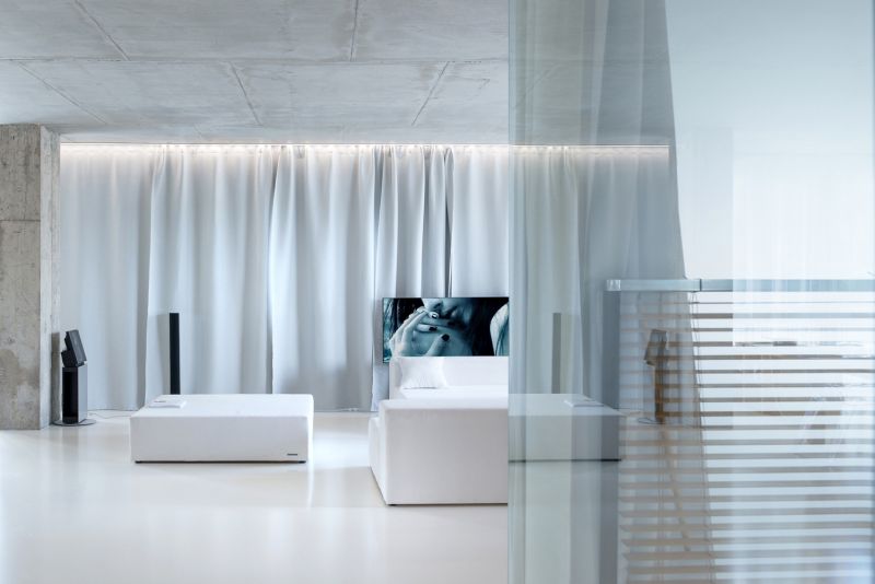 Белоснежный интерьер квартиры в минималистском стиле