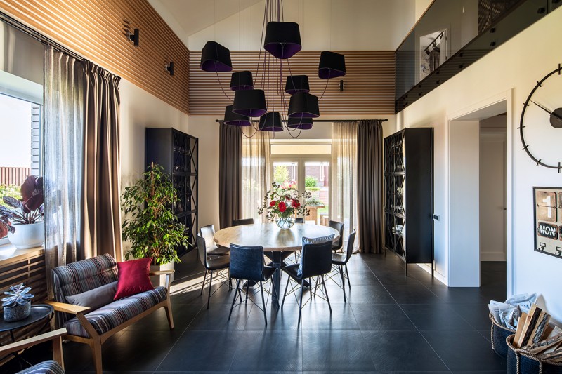 Необычные элементы декора и система освещения в загородном доме Необычные элементы декора и система освещения в загородном доме