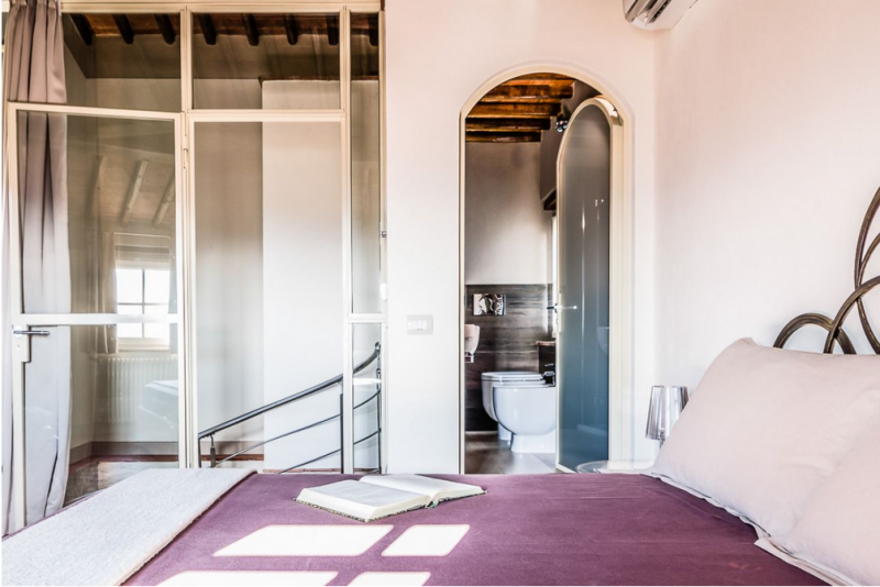 Традиционная вилла недалеко от Пизы, Италия Традиционная вилла недалеко от Пизы, Италия