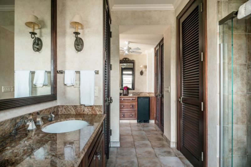 Вилла в Сэнди-Хилл-Бей, Ангилья