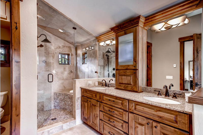 Бревенчатый дом в Брекенридже, Колорадо Бревенчатый дом в Брекенридже, Колорадо