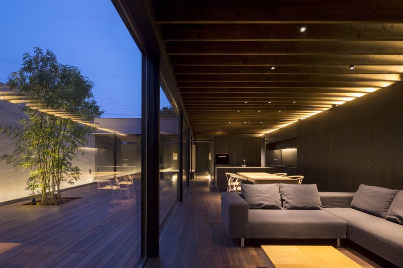 Минималистичный дом, расположенный в Тибе, Япония Минималистичный дом, расположенный в Тибе, Япония