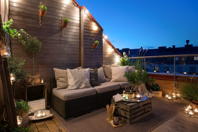 Мансардная квартира с уютным балконом в Швеции