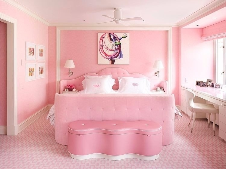 Pink Home в Нью-Йорке, в США.