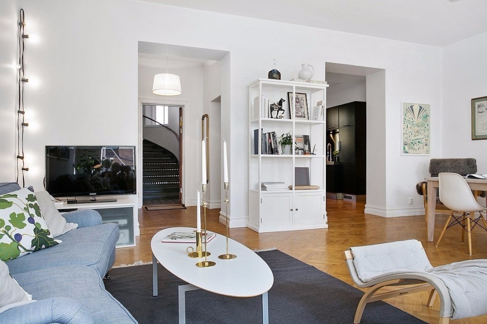 Светлый, просторный интерьер квартиры скандинавском стиле.