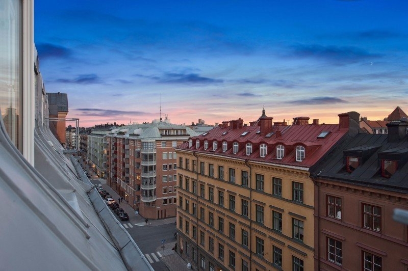 Квартира-чердак, расположенная в Стокгольме, в Швеции.