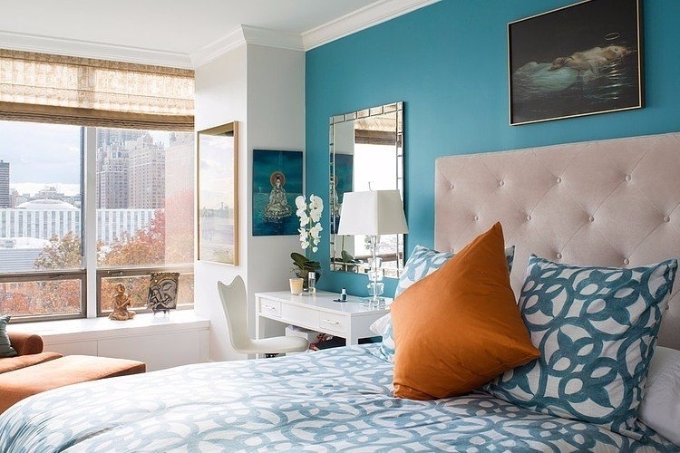 Мягкий, стильный, светлый интерьер квартиры в Нью-Йорке с элементами гламура и стиля ар-деко.