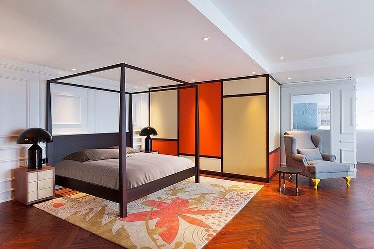 Квартира площадью 1500 кв.м расположена в оживленном районе Пекина.