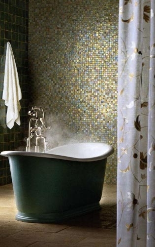 Интерьерный тренд: мозаика в ванной