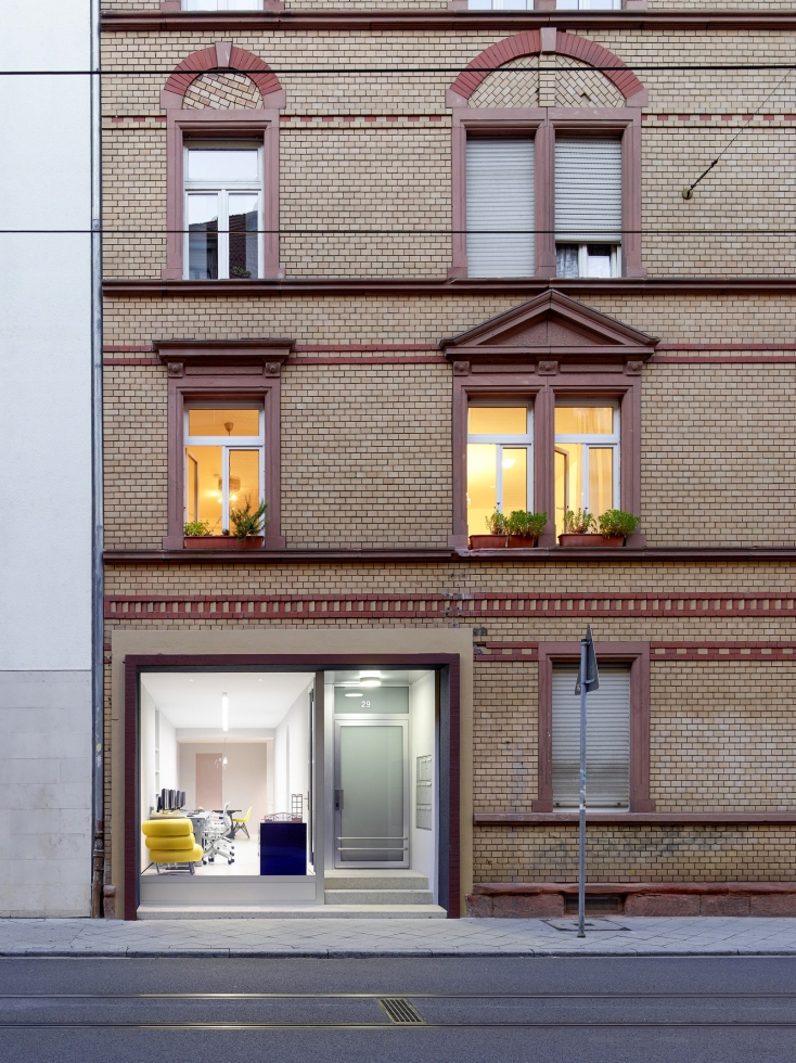 Дом в Гейдельберге: офис и жилая квартира в одном месте