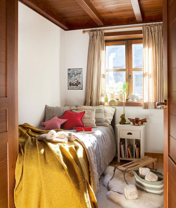 Уютная квартира с шоколадными интерьерами в Испании