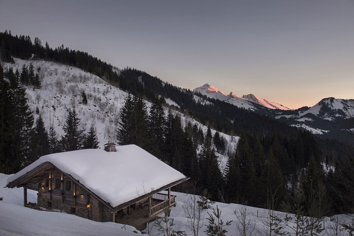 Прекрасное альпийское шале дизайнера в дали от популярных курортов