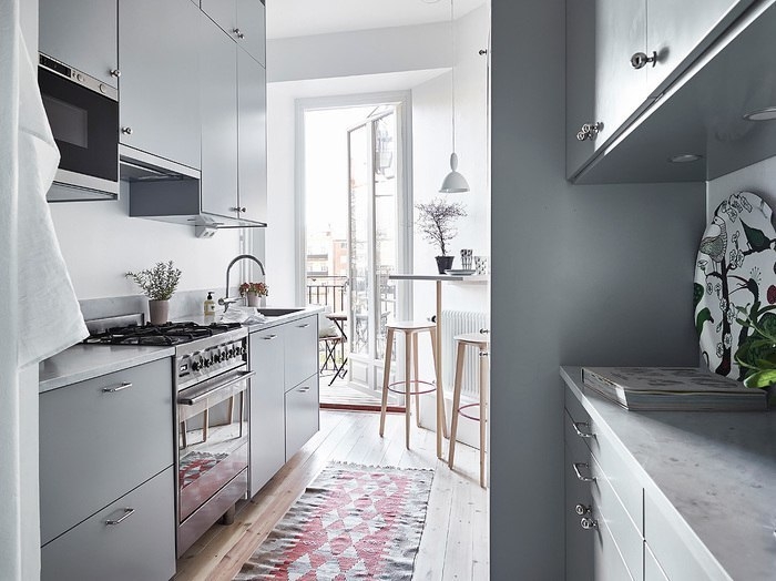 Шведская двушка 54 м² с очень узкой кухней