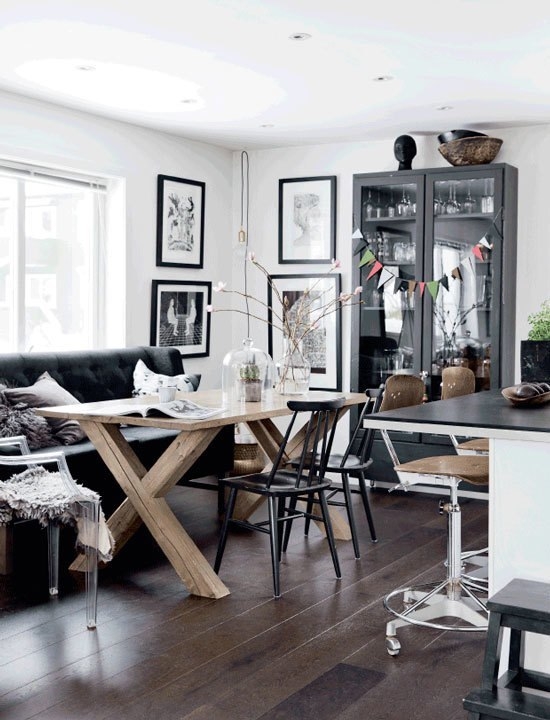 Monochrome home with a charming eclectic style